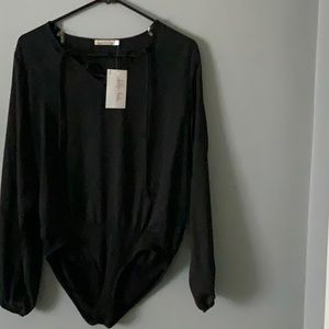 Heart and Hips soft black bodysuit blouse